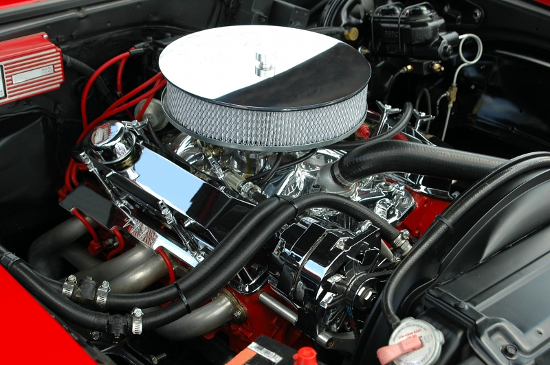 garagiste-TRAMOLE-min_car-engine-1548434